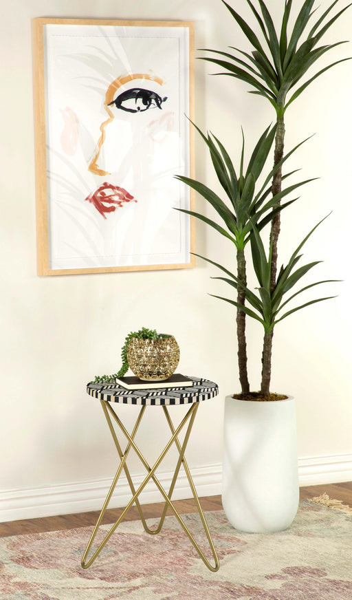xenia-side-table