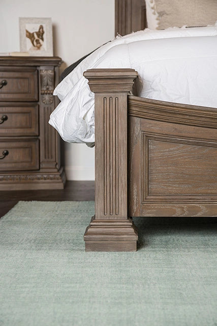 seven-oaks-e-king-queen-bed