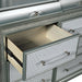 galea-dresser