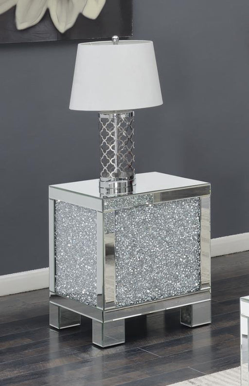 gillian-square-end-table-silver-and-clear-mirror