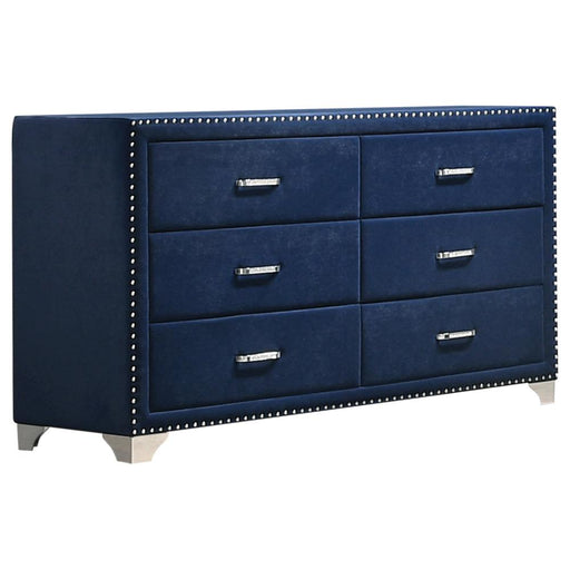 g223373-dresser