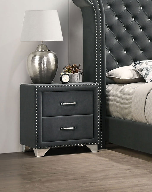 g223383-nightstand