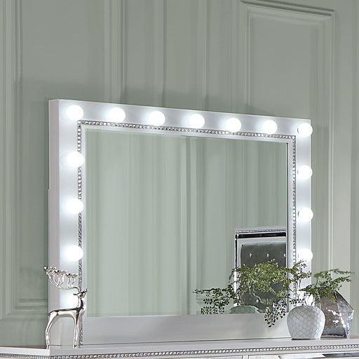 eleanor-white-rectangular-dresser-mirror-with-light