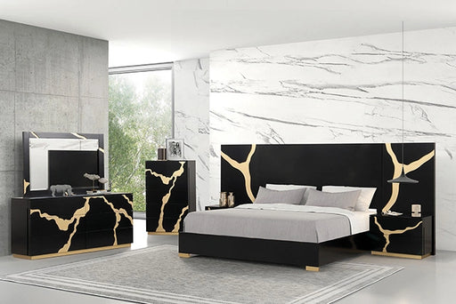 goldsberg-queen-bed-w-wall-panels