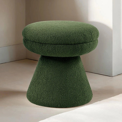 cynthia-stool