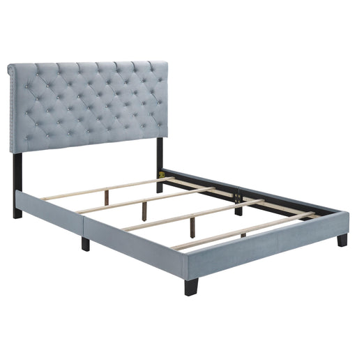 g310041-e-king-bed