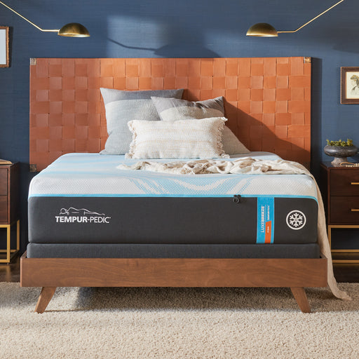 tempur-pedic®-luxebreeze®-firm