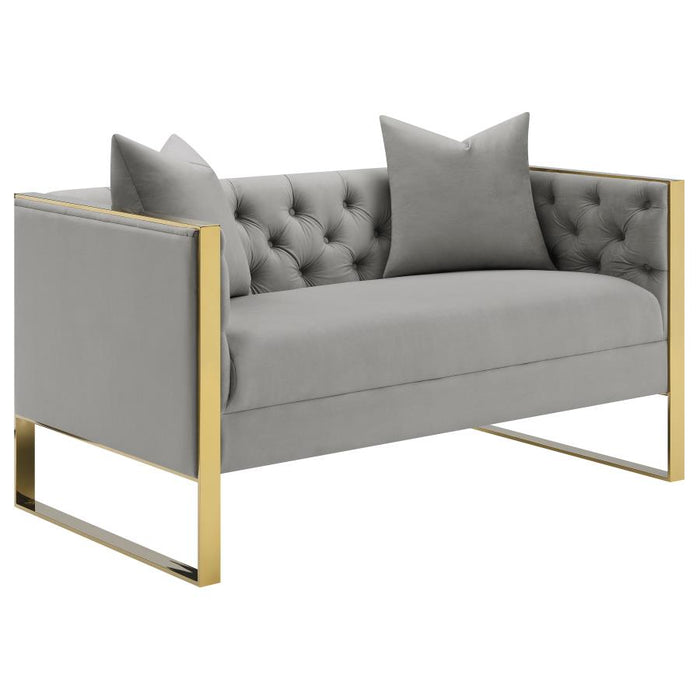 Eastbrook Sofa GREY