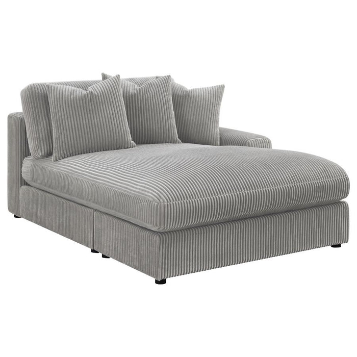 Blaine Upholstered Reversible Sectional Fog