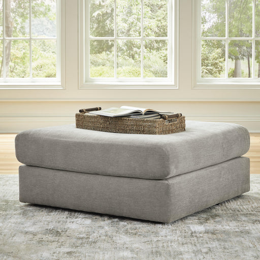 avaliyah-oversized-accent-ottoman