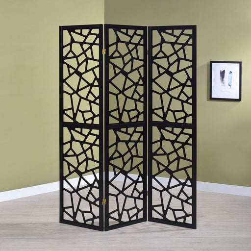 transitional-black-three-panel-screen