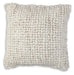 aavie-pillow