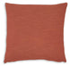 thaneville-pillow