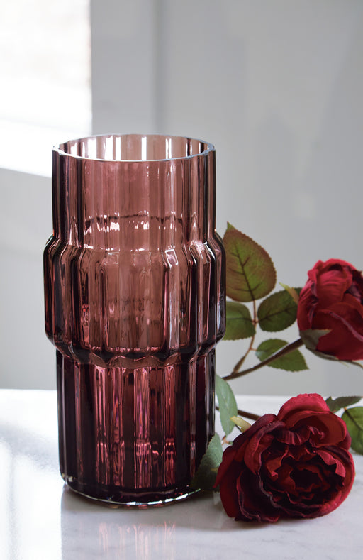 dorlow-vase