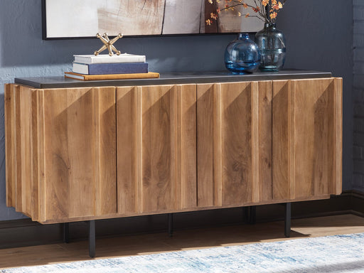 quintavious-accent-cabinet