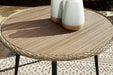 amaris-outdoor-dining-table