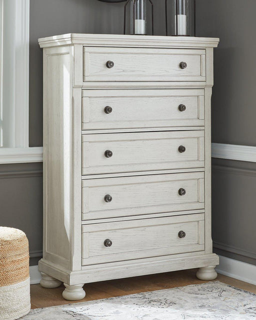 robbinsdale-chest-of-drawers