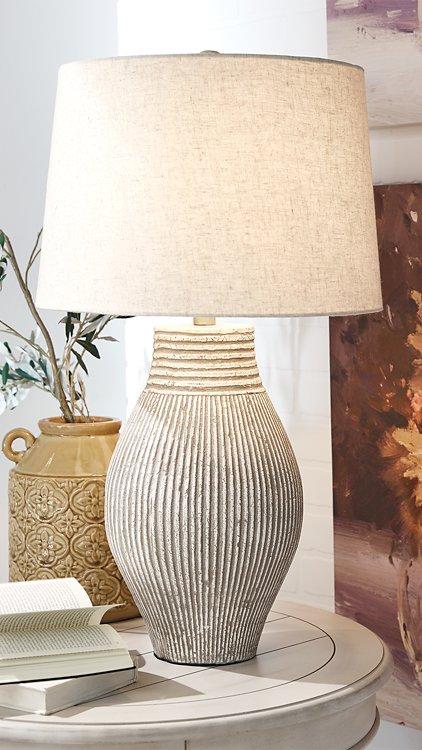 layal-table-lamp