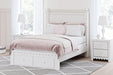 mollviney-panel-storage-bed