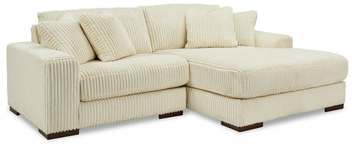 lindyn-sectional-with-chaise