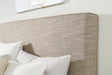 dakmore-upholstered-bed