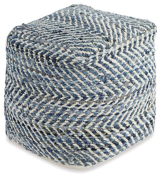 chevron-pouf