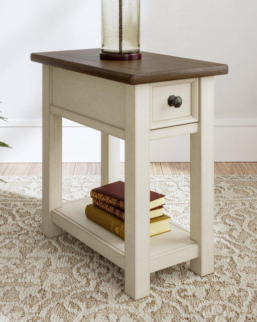 bolanburg-chairside-end-table