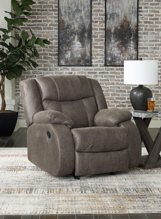 first-base-recliner