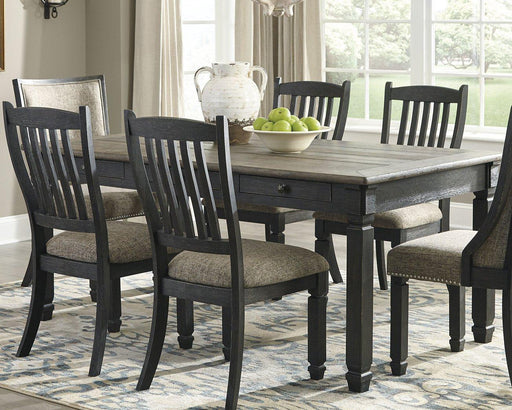 tyler-creek-dining-table