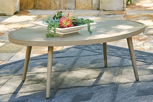 swiss-valley-outdoor-coffee-table