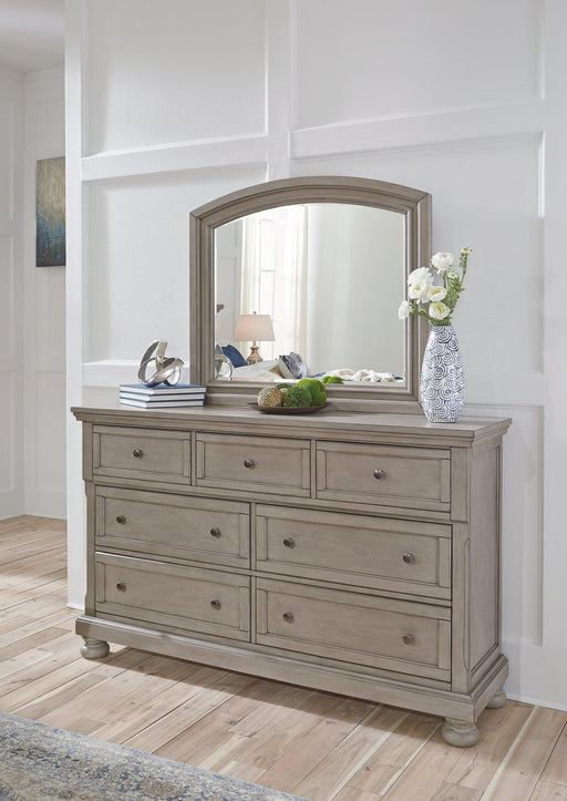 lettner-dresser-and-mirror