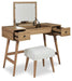 thadamere-vanity-with-stool