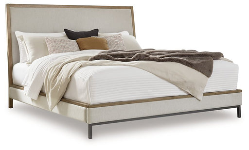 tomtyn-upholstered-bed