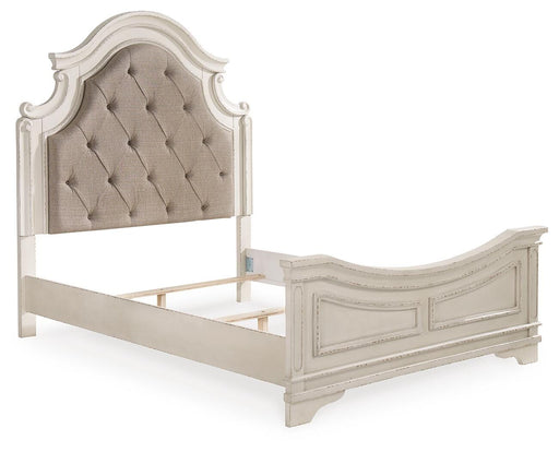 realyn-upholstered-bed