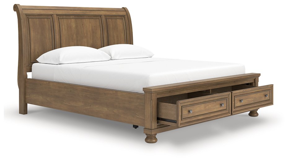 Feddinger Panel Storage Bed