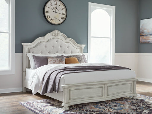 montelaine-upholstered-bed