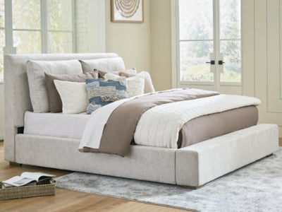 cabalynn-upholstered-bed