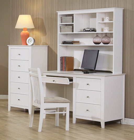 selena-coastal-white-hutch