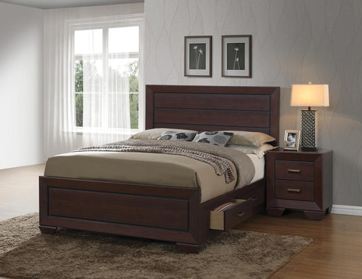 g204393-fenbrook-transitional-dark-cocoa-california-king-eastren-king-queen-bed
