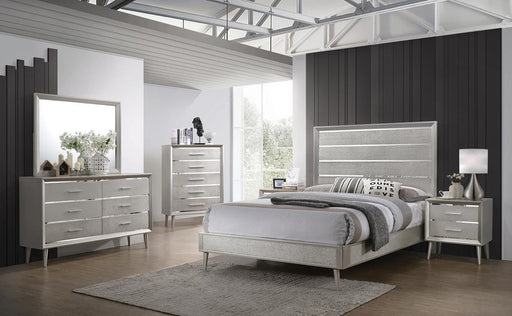 g222703-e-king-bed