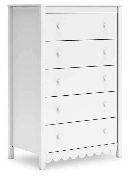 hallityn-chest-of-drawers