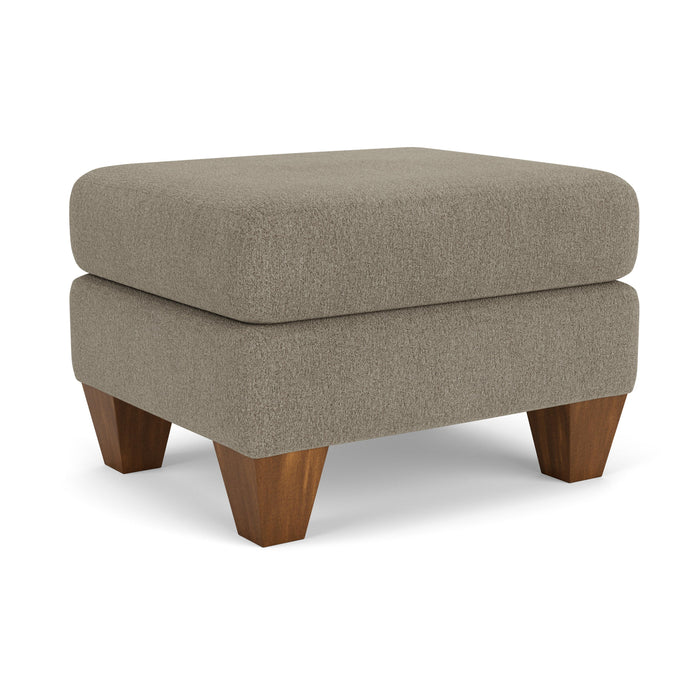 Moxy 5039-08 Ottoman