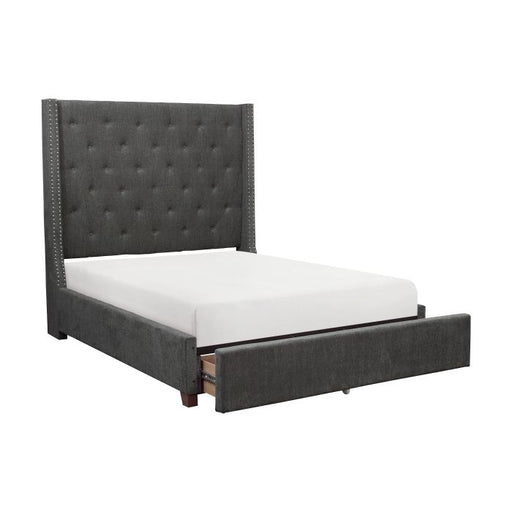 5877gy-1dw-3queen-platform-bed-with-storage-footboard