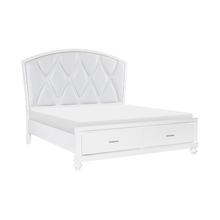 Aria (3) Eastern King Platform Bed with Footboard Storage