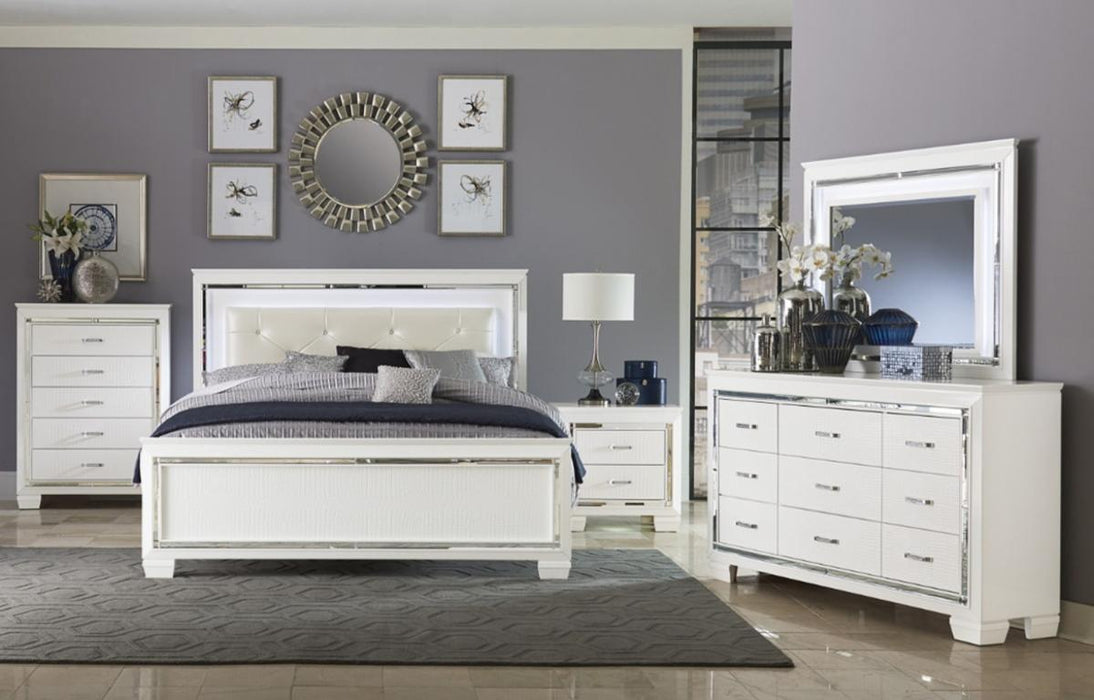 Allura Queen Panel Bed in White 1916W-1