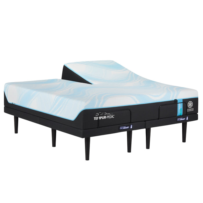 Tempur-Pedic® LuxeBreeze® Split Head King Sleep System Medium Hybrid