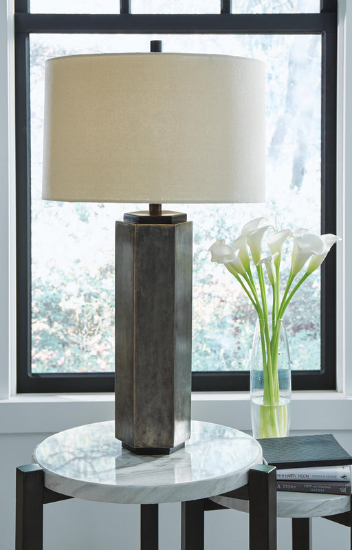 dirkton-table-lamp