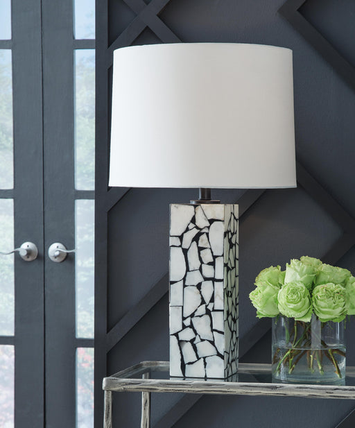 macaria-table-lamp