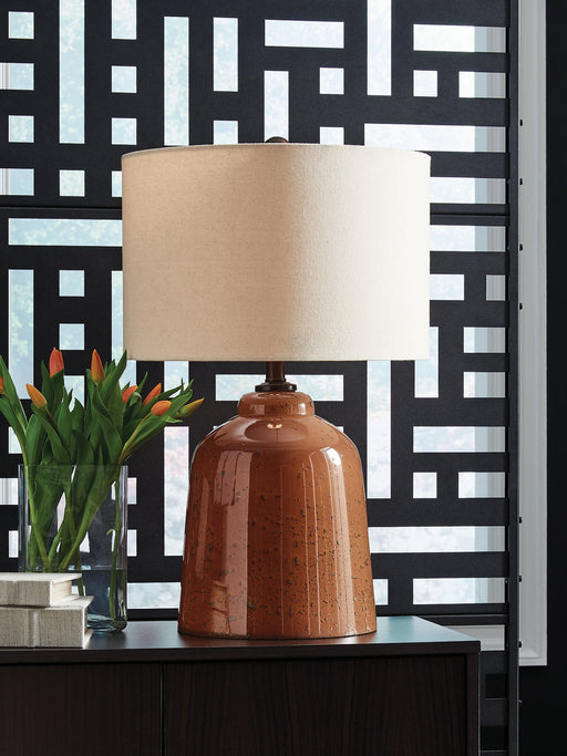 aaleahya-table-lamp