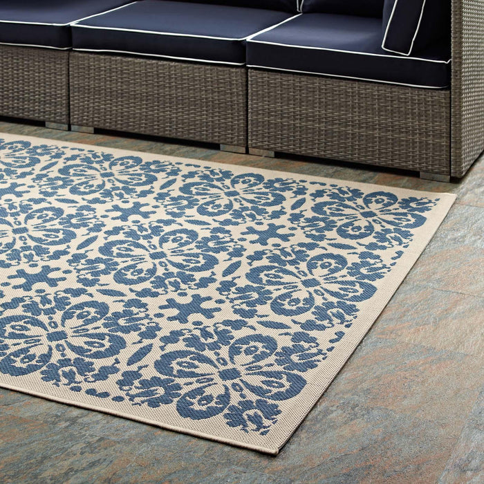 Ariana Vintage Floral Trellis 5x8 Indoor and Outdoor Area Rug